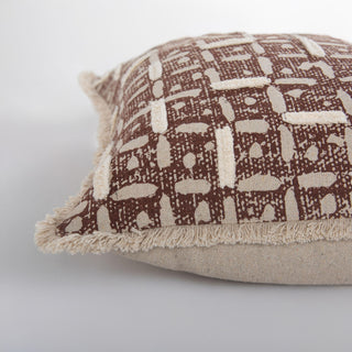 Rizzy Pillows T27084 Brown/Natural Edge Image