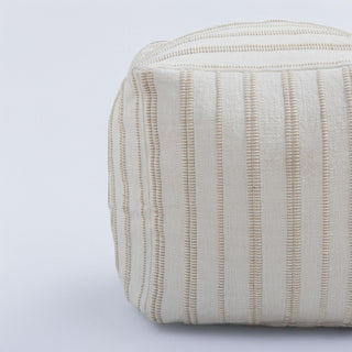 Rizzy Poufs T27089 Ivory / Natural Edge Image