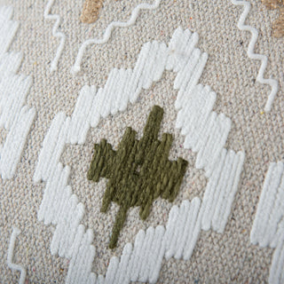 Rizzy Pillows T27106 Natural/ Green Angle Image