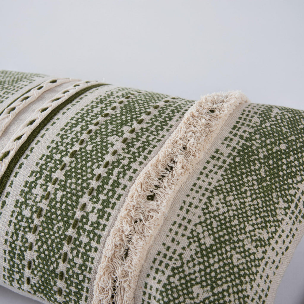 Rizzy Pillows T27114 Green/ Natural Corner Image
