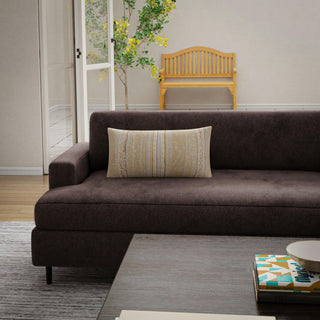 Rizzy Pillows T27115 Natural Room Image Feature