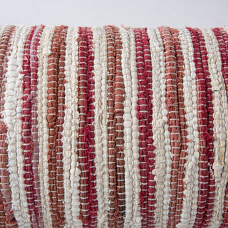 Rizzy Pillows T27118 Berry/ Natural Corner Image
