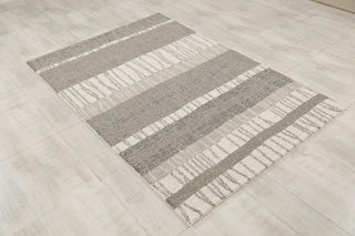 Rizzy Taylor TAY892 Gray / Natural Area Rug Corner Image