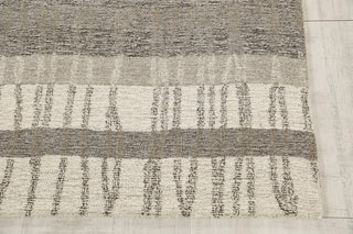 Rizzy Taylor TAY892 Gray / Natural Area Rug Angle Image