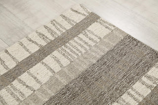 Rizzy Taylor TAY892 Gray / Natural Area Rug Edge Image