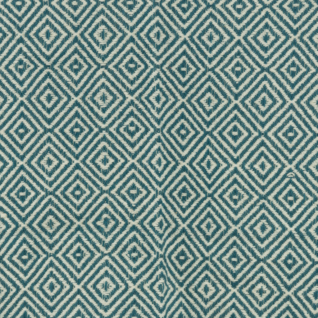 Rizzy Throws TH0854 Teal / Natural Throw Corner Image
