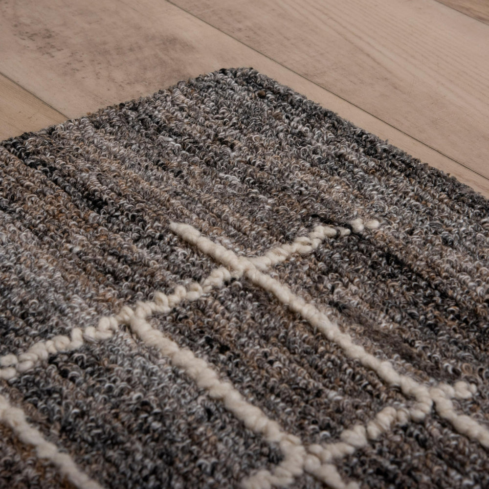 Rizzy Timber TIM696 Dark Brown Area Rug Room Image Feature