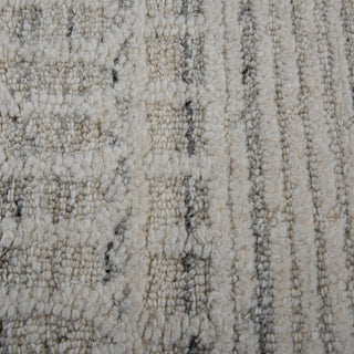 Rizzy Willow WLO250 Beige Area Rug Corner Image