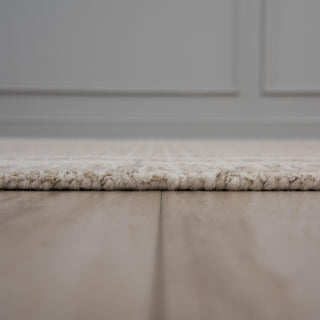 Rizzy Willow WLO258 Beige Area Rug Edge Image