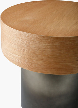 Surya Russula RSU-001 Clear / Metallic-Nickel Furniture Corner Shot