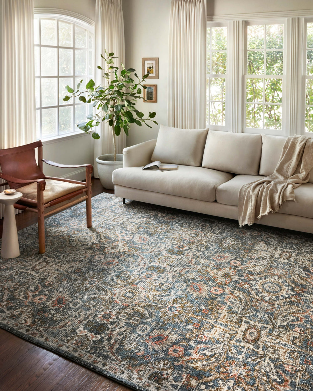 Loloi Saban SAB-04 Blue/Sand Area Rug Lifestyle Image Feature