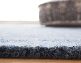 Safavieh Abstract ABT151N Ivory / Navy Area Rug Detail