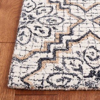 Safavieh Abstract ABT201N Ivory / Navy Area Rug Detail
