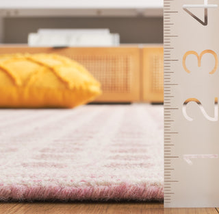 Safavieh Abstract ABT253U Pink Area Rug Detail