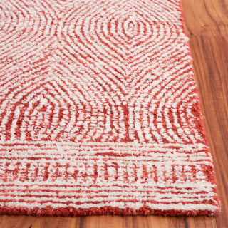 Safavieh Abstract ABT340Q Ivory / Red Area Rug Detail