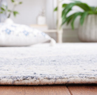 Safavieh Abstract ABT352A Ivory / Blue Area Rug Detail