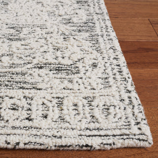 Safavieh Abstract ABT356H Ivory / Charcoal Area Rug Detail
