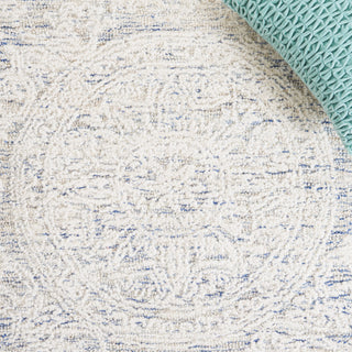 Safavieh Abstract ABT356M Ivory / Blue Area Rug Detail