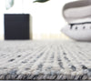 Safavieh Abstract ABT468H Dark Grey / Ivory Area Rug Detail