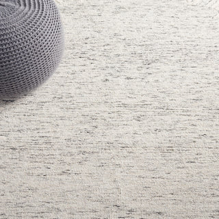 Safavieh Abstract ABT478F Grey / Ivory Area Rug Detail