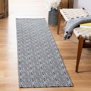 Safavieh Augustine AGT402 Black / Light Grey Area Rug Room Scene Feature