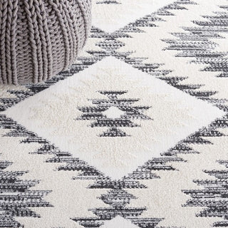 Safavieh Alamo ALM737 Ivory / Charcoal Area Rug