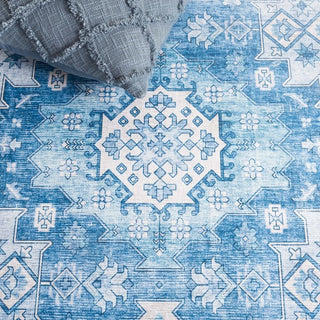 Safavieh Arizona ARZ512 Light Blue / Machine Washable Area Rug