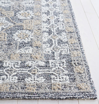 Safavieh Antiquity AT550T Ivory / Brown Area Rug Detail