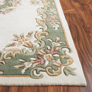 Safavieh Aubusson AUB301A Ivory / Green Area Rug Detail