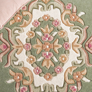 Safavieh Aubusson AUB301Y Green / Ivory Area Rug Detail