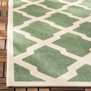 Safavieh Beach House BHS122 Green / Creme Area Rug