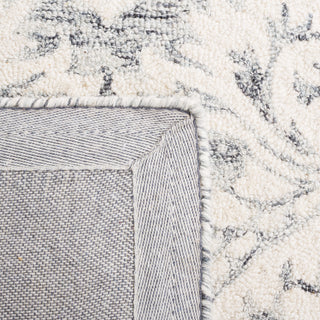 Safavieh Blossom BLM106H Grey / Ivory Area Rug Backing