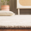 Safavieh Blossom BLM116B Beige / Ivory Area Rug Detail