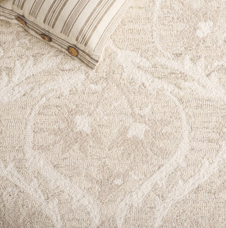 Safavieh Blossom BLM116B Beige / Ivory Area Rug Detail