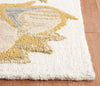 Safavieh Blossom BLM406A Ivory / Green Area Rug Detail