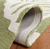 Safavieh Blossom BLM408Y Ivory / Green Area Rug Detail
