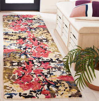 Safavieh Blossom BLM460Y Green / Ivory Area Rug Room Scene Feature