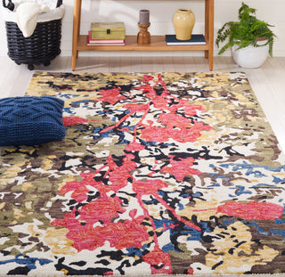 Safavieh Blossom BLM460Y Green / Ivory Area Rug Room Scene