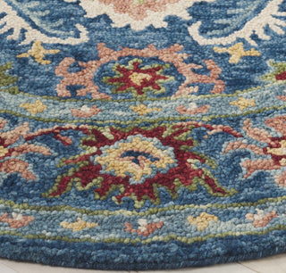 Safavieh Blossom BLM691M Blue / Green Area Rug Detail