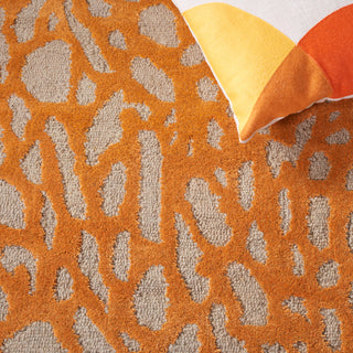 Safavieh Blossom BLM695C Grey / Orange Area Rug Detail