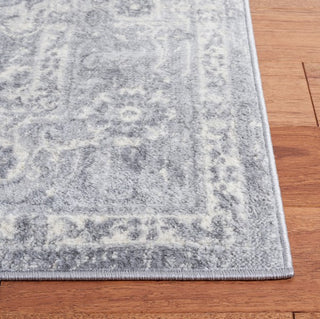 Safavieh Brentwood BNT837F Grey / Light Area Rug Detail