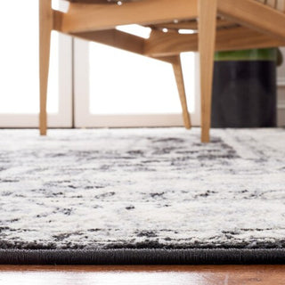 Safavieh Brentwood BNT851Z Black / Grey Area Rug Detail