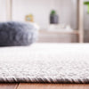 Safavieh Braided BRA220F Grey Machine Washable Area Rug Detail