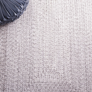 Safavieh Braided BRA220F Grey Machine Washable Area Rug Detail