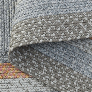 Safavieh Braided BRD314G Grey / Rust Area Rug Fold