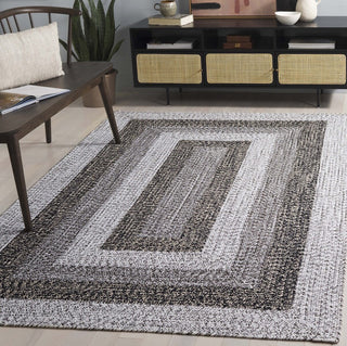 Safavieh Braided BRD318A Ivory / Black Area Rug Room Scene Feature