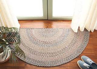 Safavieh Braided BRD321B Beige / Light Grey Area Rug Room Scene Feature