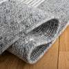Safavieh Braided BRD904G Grey / Ivory Area Rug Detail