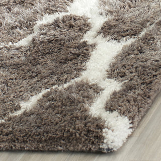 Safavieh Barcelona Shag BSG319 Silver / Ivory Area Rug Detail