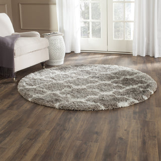 Safavieh Barcelona Shag BSG319 Silver / Ivory Area Rug Room Scene